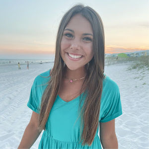 Meet your Posher, Mikayla